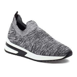 J/Slides | Black Marl Knit Golic Slip-On Sneaker